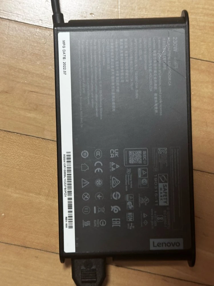 Lenovo ThinkPad X1 Extreme Gen 5 고성능 워크스테이션 이미지