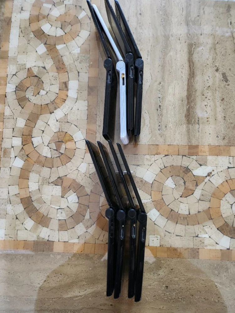 특템찬스!! 삼성 w270/sph-w2700 3G폰 고아라폰 이미지
