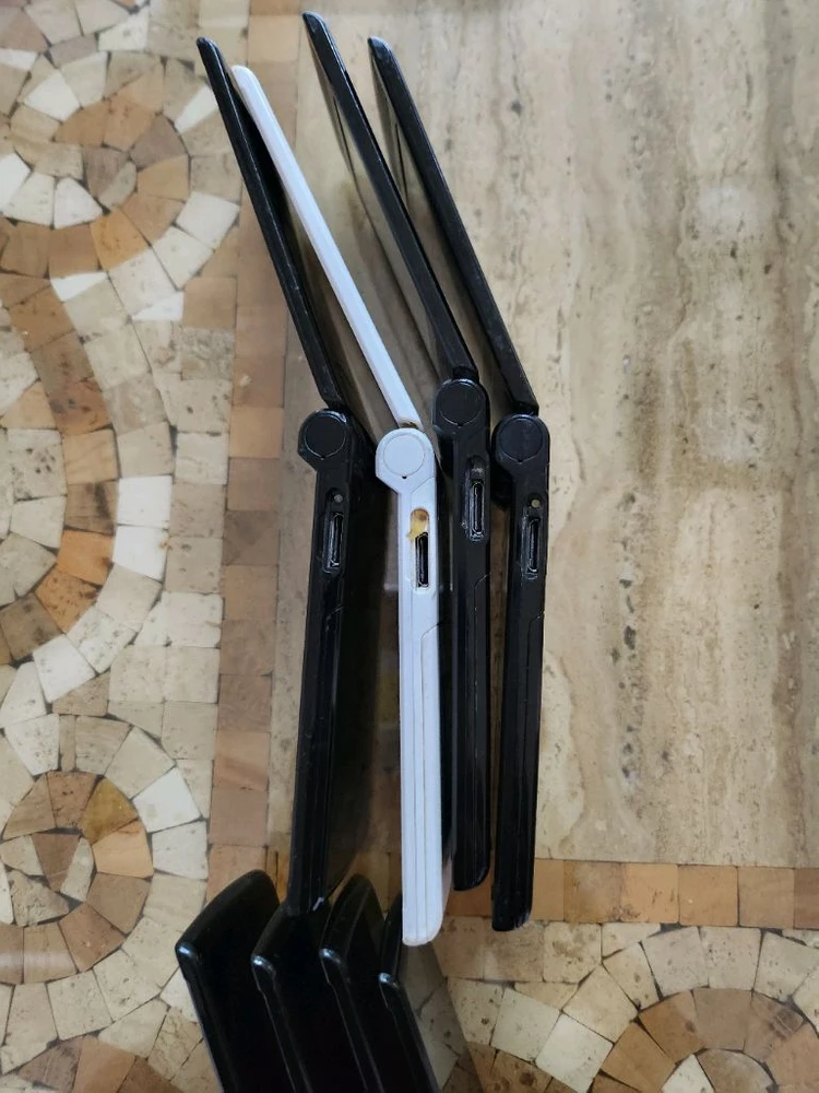 특템찬스!! 삼성 w270/sph-w2700 3G폰 고아라폰 이미지