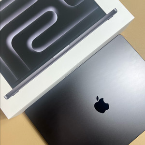 맥북 프로 M4 MAX 16인치 128GB 1TB 스페이스 그레이 이미지