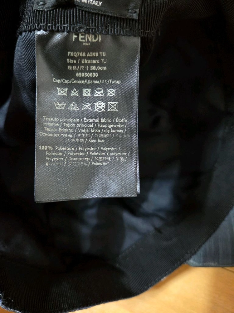 FENDI 펜디 남성 모자 프리사이즈 새제품 이미지