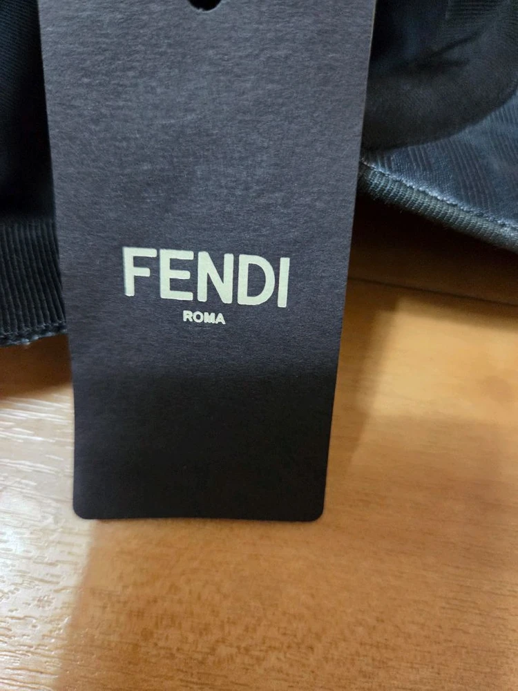 FENDI 펜디 남성 모자 프리사이즈 새제품 이미지