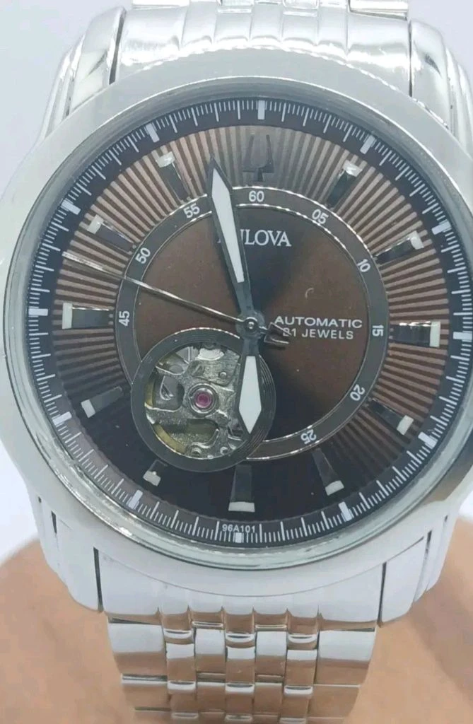 BULOVA 오픈하트 오토매틱 이미지