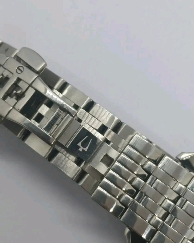 BULOVA 오픈하트 오토매틱 이미지