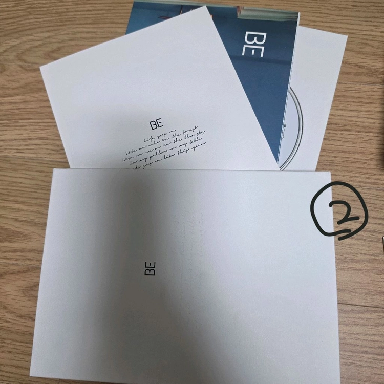 (초회한정판+일반)포스터온팩 CD 방탄소년단 BTS BE 앨범 Deluxe Edition 초회한정판 이미지