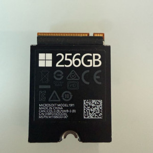 서피스 프로9 SSD 교체전 미사용 SSD 2230 규격 256GB 이미지