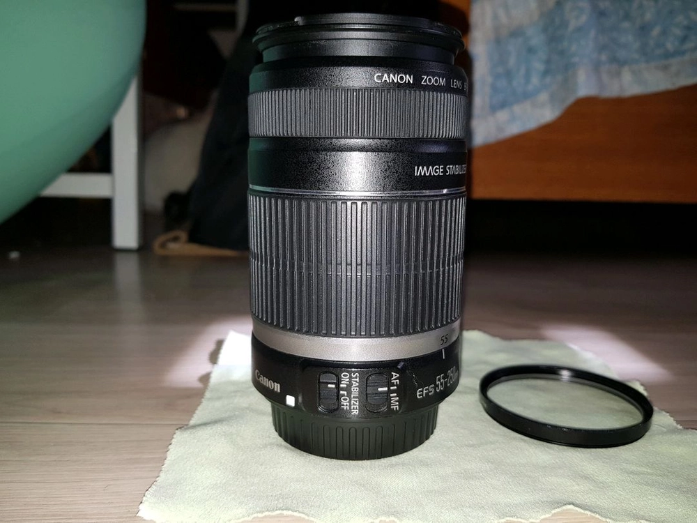 캐논 EF-S 55-250mm F4-5.6 is 망원렌즈 판매합니다 이미지