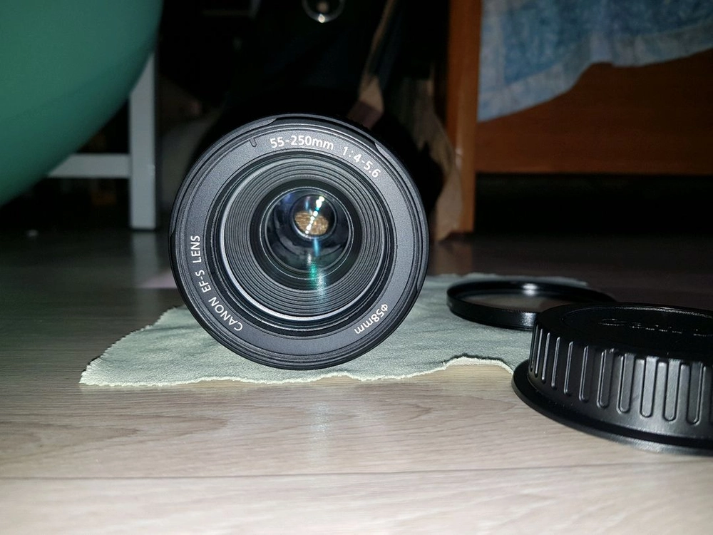 캐논 EF-S 55-250mm F4-5.6 is 망원렌즈 판매합니다 이미지