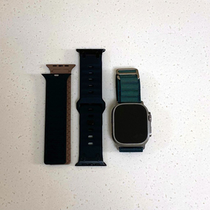 애플워치 울트라2 49mm 내추럴티타늄 이미지