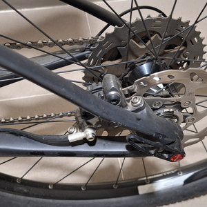 풀카본 MTB 자전거 이미지