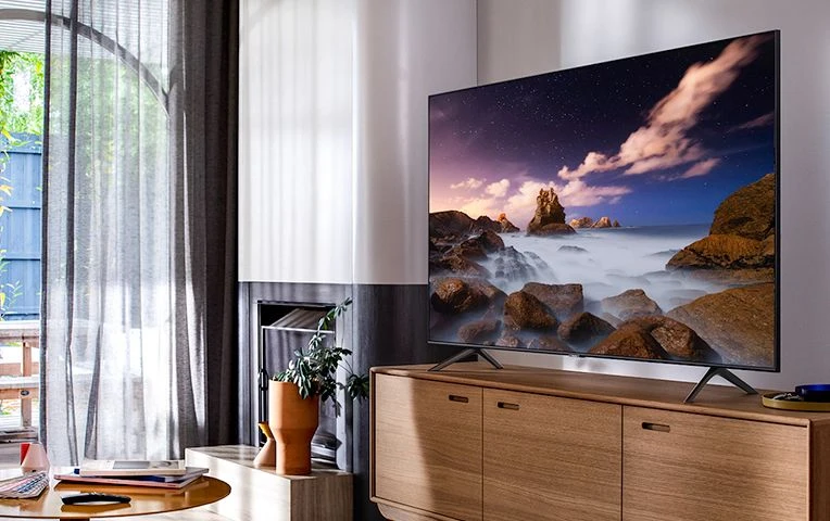 최신 삼성 70인치 4K 스마트 TV 특가한정판매! 이미지