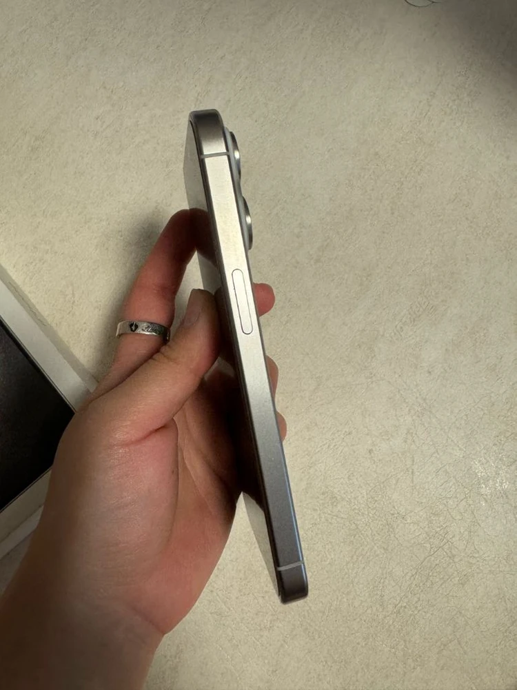 아이폰 15프로 128GB 이미지