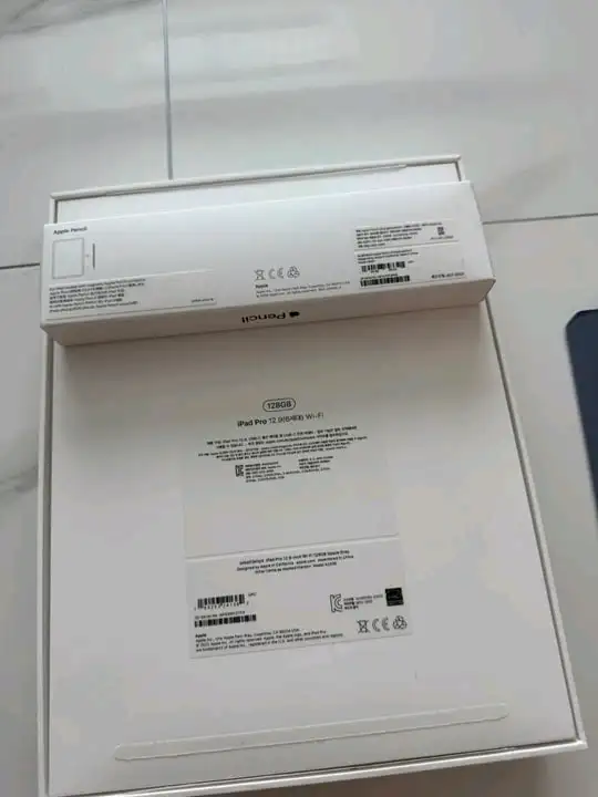 아이패드 프로 12.9형 6세대 (128gb wifi, M2칩, 스그) + 애플펜슬2세대 이미지