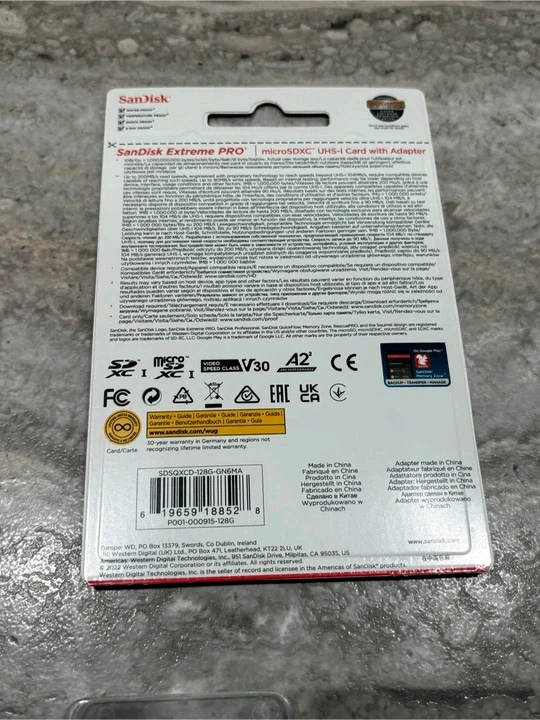 새상품) DJI 오즈모 포켓 3 + 미니삼각대 + 샌디스크 128GB SD카드 이미지