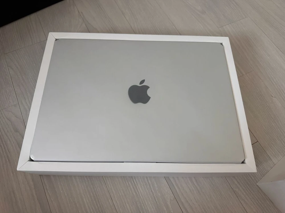 맥북프로 14 m5 32GB 1TB 실버 판매 이미지