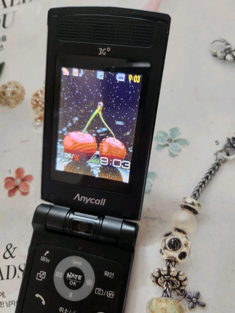 특템찬스!! 삼성 w270/sph-w2700 3G폰 고아라폰 이미지