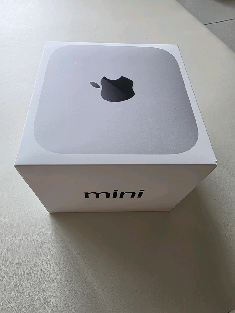 맥 미니 M4 이미지