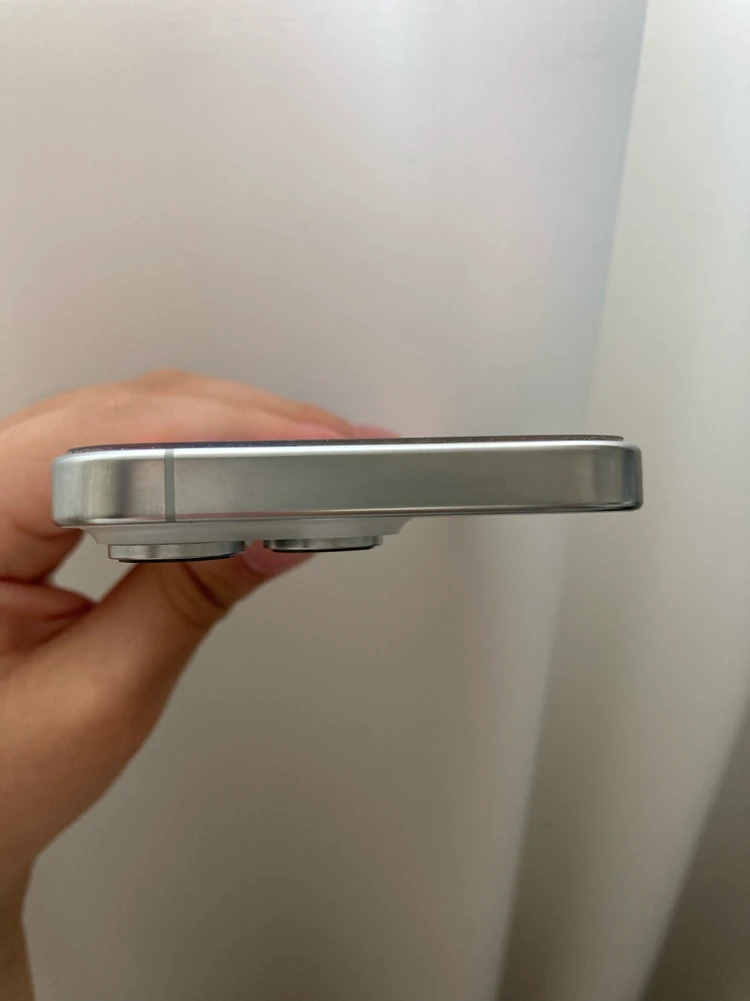 아이폰 16프로 256GB 화이트 티타늄 이미지