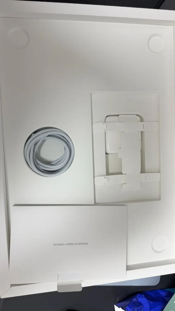 맥북 m4 15인치 256기가 이미지