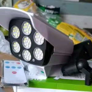 LED 조명 태양광 5개 30000원 이미지