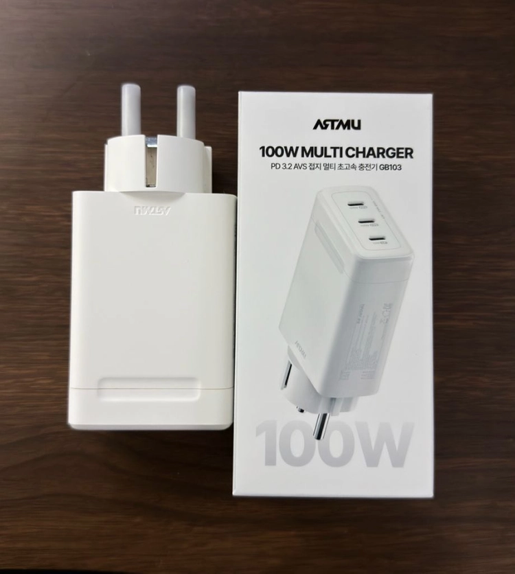 아트뮤 PD 3.2 100W AVS GaN 접지 멀티 초고속 충전기 GB103 화이트 팝니다 이미지