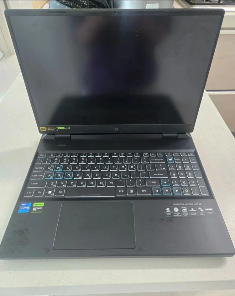 에이서 프레데터 헬리오스 네오16 i7 RTX4060 게이밍 노트북 이미지