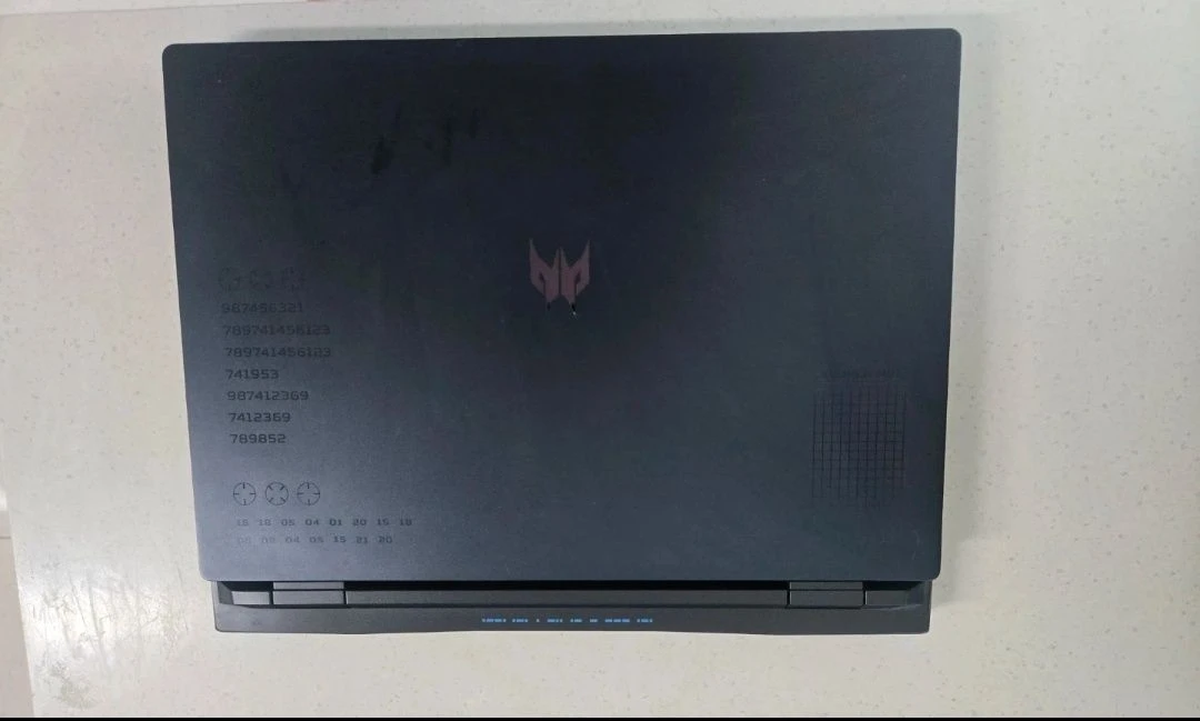 에이서 프레데터 헬리오스 네오16 i7 RTX4060 게이밍 노트북 이미지