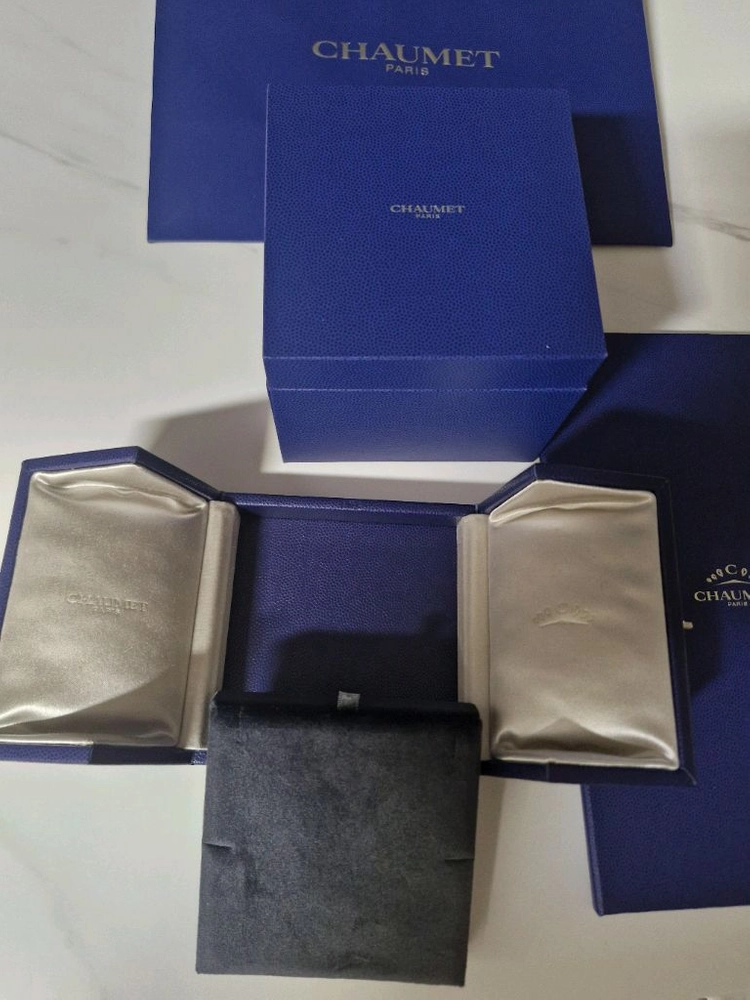 쇼메 팔찌 목걸이 겸용 케이스 박스 풀세트팝니다 이미지