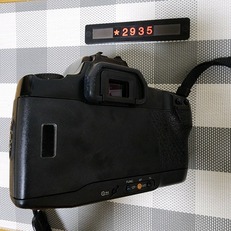 캐논 EOS 10 QD 필름카메라 35~80 줌렌즈 이미지