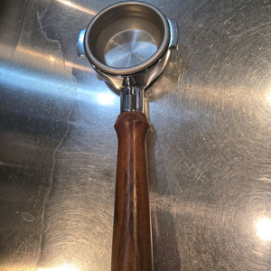 라심발리 m27 머신 포터필터 이미지