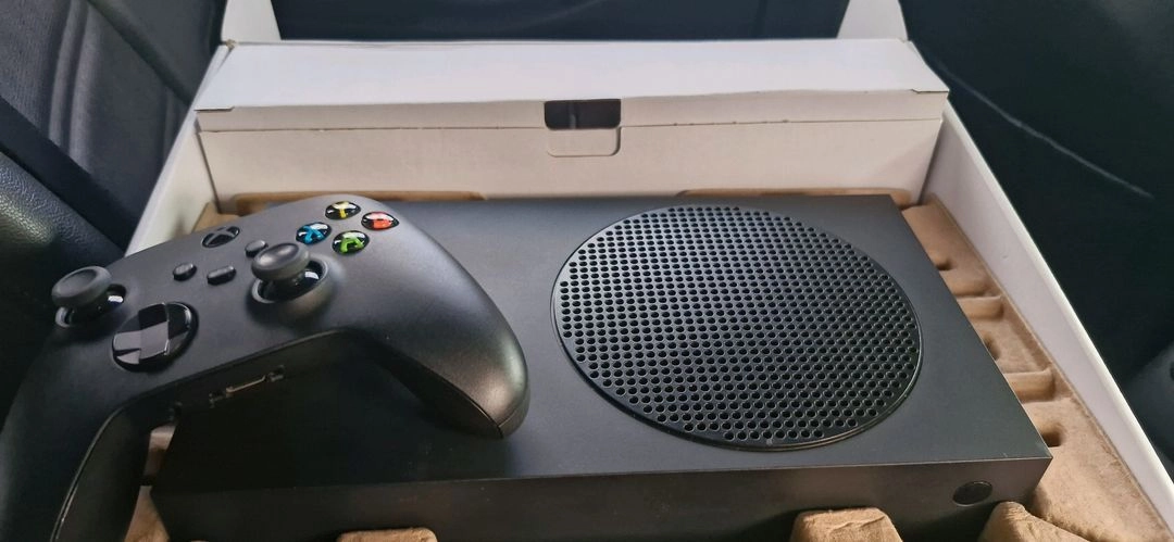 액스박스 시리즈 S 1tb 컨트롤러 포함 풀박->XBOX series X (본체만) 으로 교환원해요(판매및 추가금O 이미지