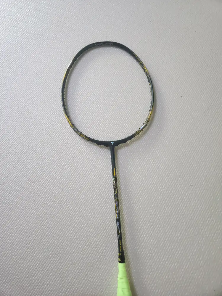배드민턴 라켓 교환하실분 구합니다. 이미지