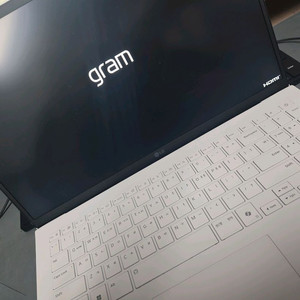 LG그램 AI 15 15Z90T 32gb, 256용량 판매합니다