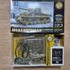 타미야 1/35 4ch 2.4GHZ M4A3 셔먼전차 미개봉 신품 이미지