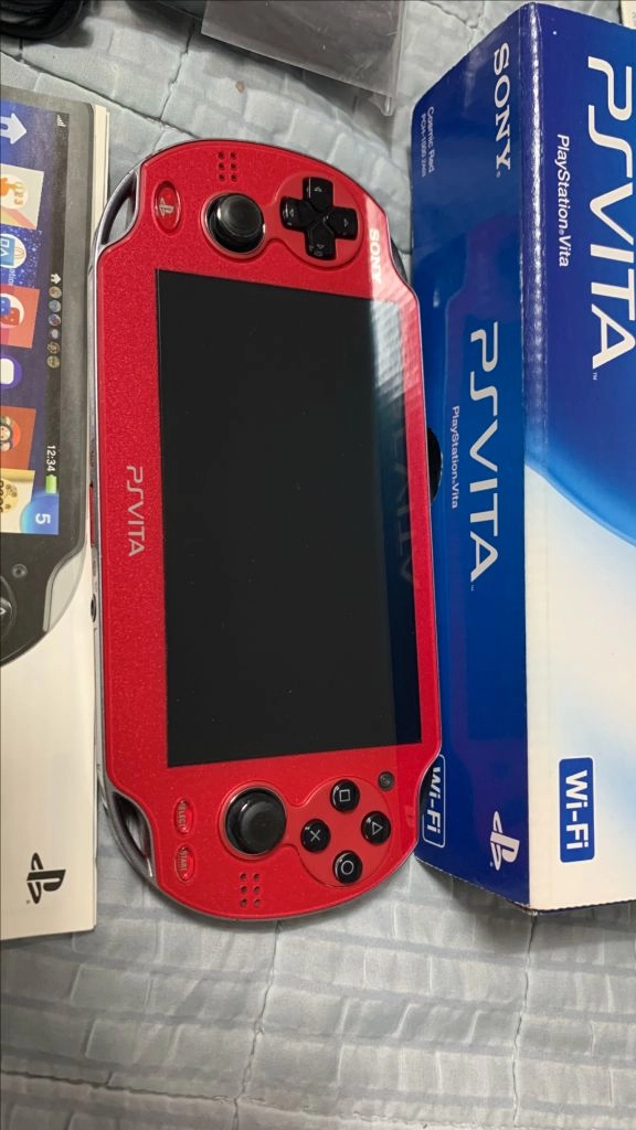 소장용 일본 오리지널 소니 PS비타 PSVita 1세대 코스믹레드 팝니다. 이미지