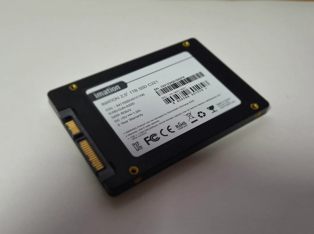 삼성870 EVO SSD 1TB 과 동급인 이메인션 SSD 1TB 이미지