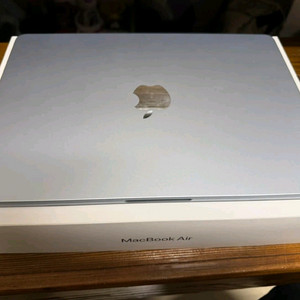 맥북에어 M4 13인치 스카이블루 24GB/256GB, 애플케어 플러스 이미지