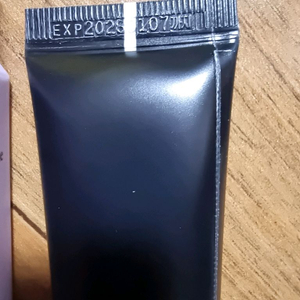 퍼퓸핸드크림 40ml(20280107)새 제품 이미지