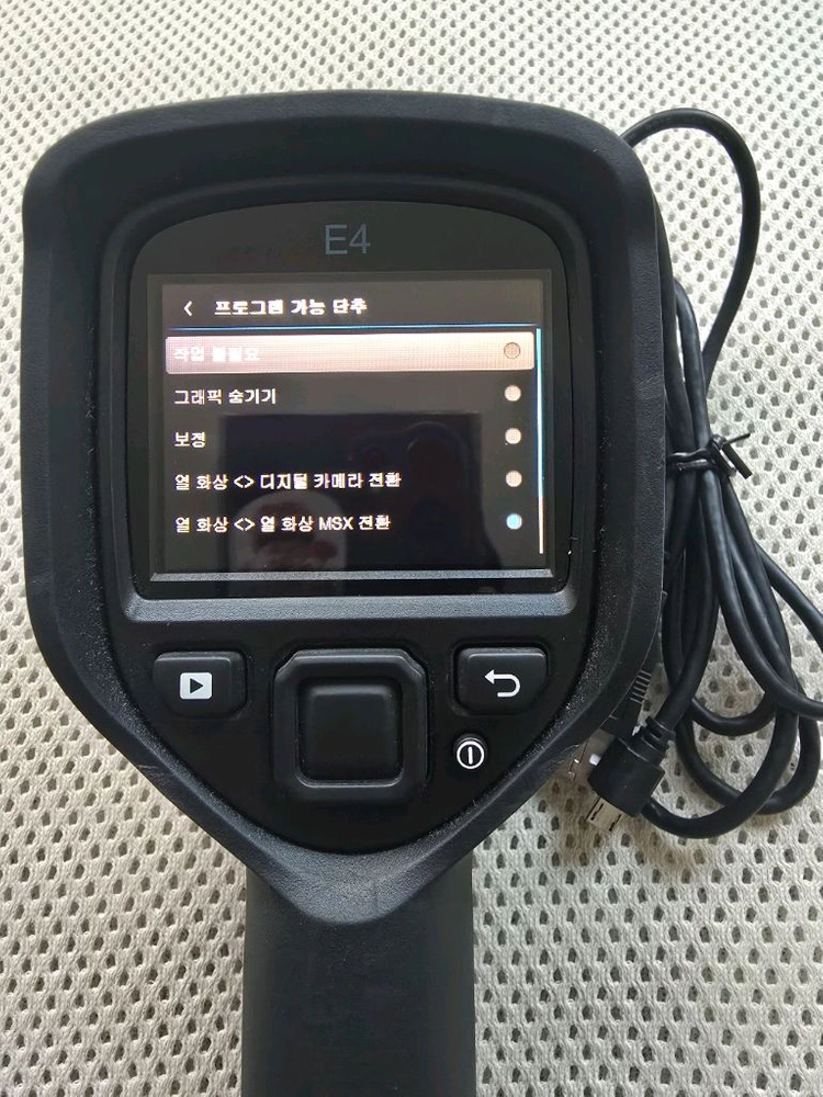 FLIR E4 펌업 열화상카메라 이미지