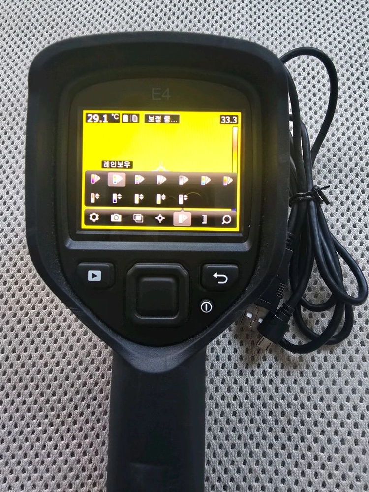 FLIR E4 펌업 열화상카메라 이미지
