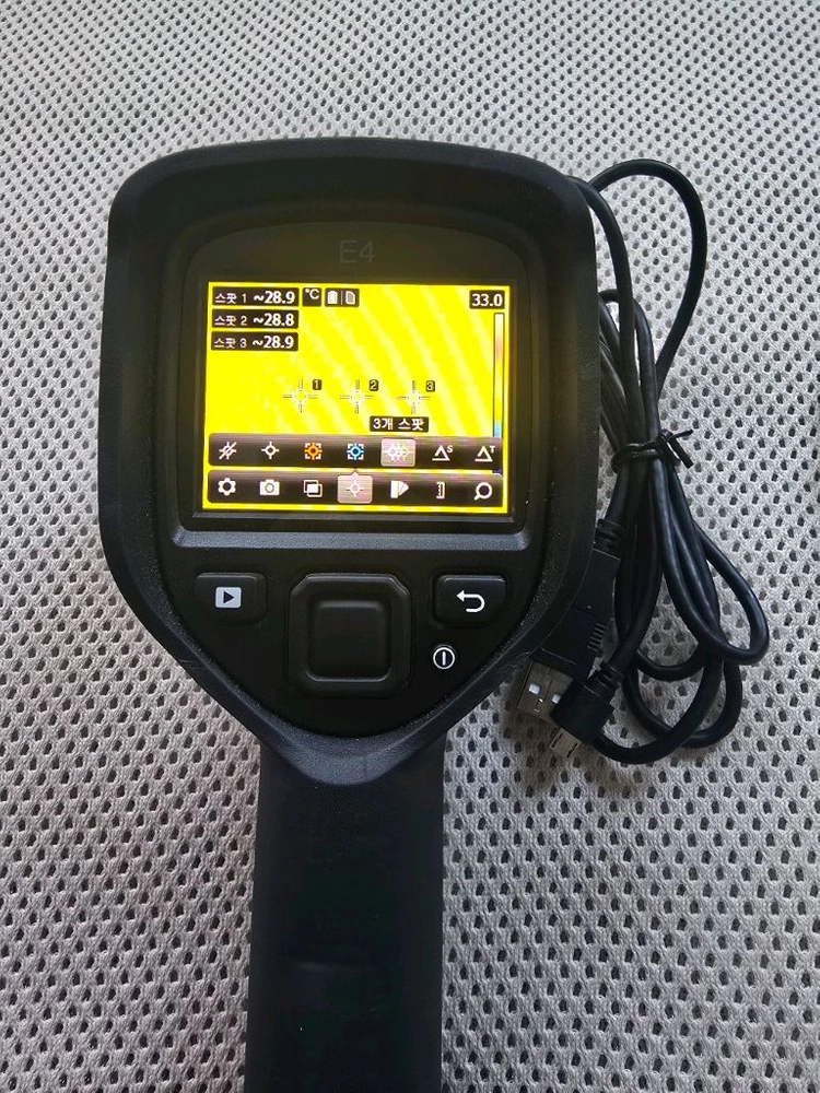 FLIR E4 펌업 열화상카메라 이미지