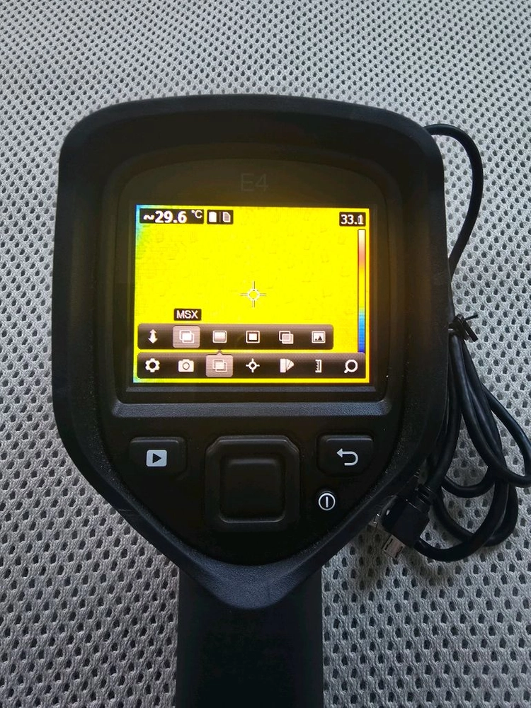 FLIR E4 펌업 열화상카메라 이미지