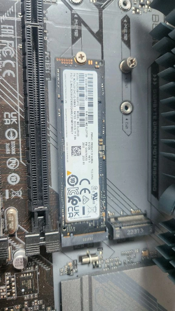 삼성 pm9a1 M.2 NVMe SSD 512GB - 안심되는 중고거래
