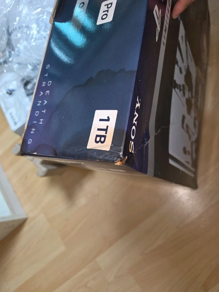 PS4 PRO 데스스트랜딩 에디션+레이저 라이주 얼티메이트 이미지
