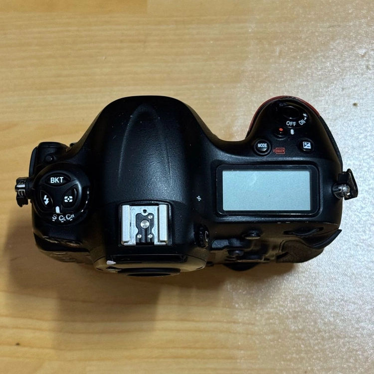 니콘 d4, d700, 24-70vr 이미지