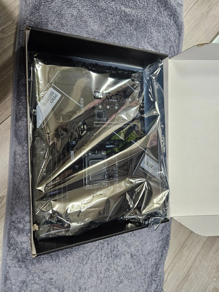 13600K + MSI PRO Z790-A WIFI 일괄 팝니다 - 안심되는 중고거래