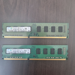 DDR3 4GB 메모리 2개 세트 이미지