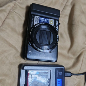 소니 사이버샷 DSC-HX9V 감성 디지털카메라 이미지