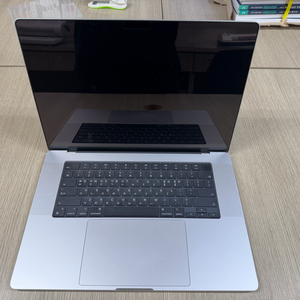 맥북프로 16 m4max 풀칩 48 RAM / 1 TB ssd 이미지