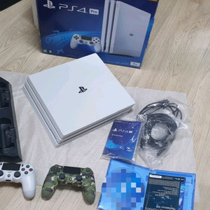 ps4 프로 1테라 7218 충전기 풀셋 이미지